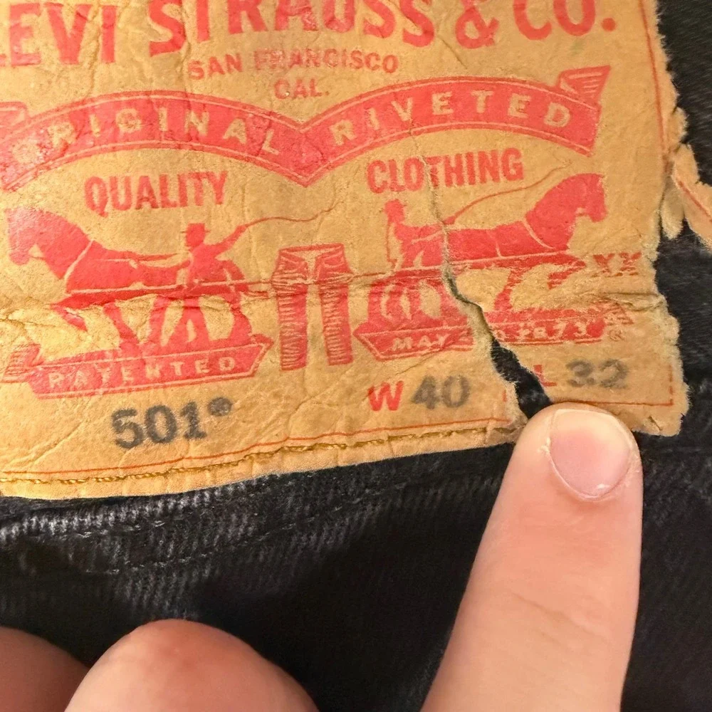 Levis 501 Original Fit Mens Faded Black Straight Leg Button Fly Jeans 40x32